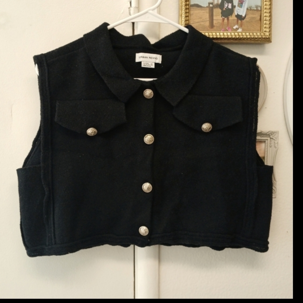 Urban Revivo black vest